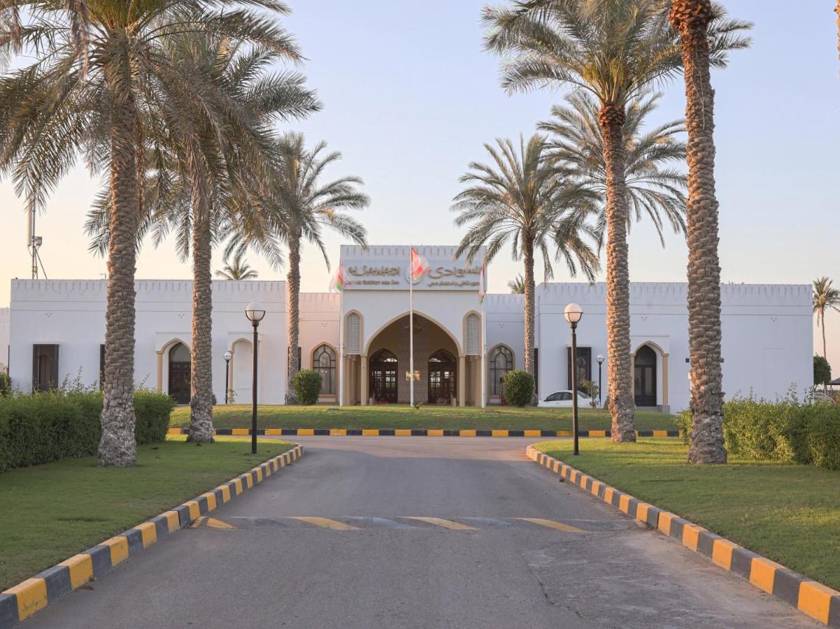 Capital O133 Al Sawadi Beach Resort & Spa Barka Eksteriør billede