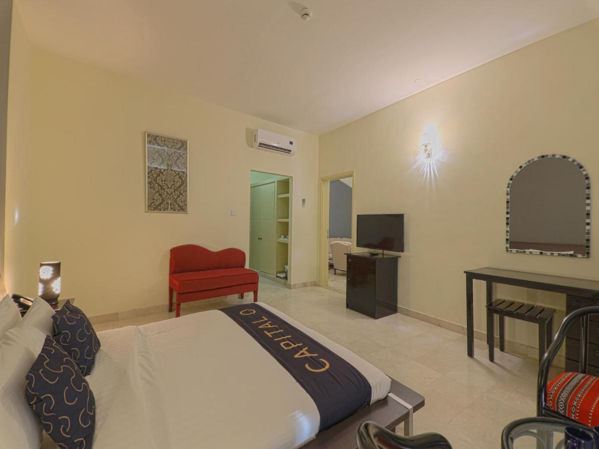 Capital O133 Al Sawadi Beach Resort & Spa Barka Eksteriør billede