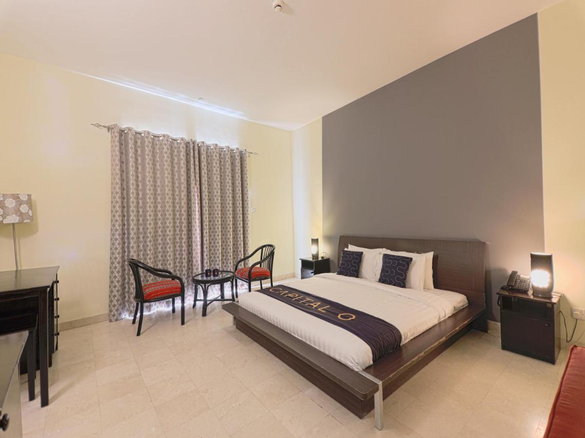 Capital O133 Al Sawadi Beach Resort & Spa Barka Eksteriør billede